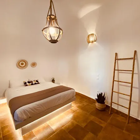 Esmi Cave Villa