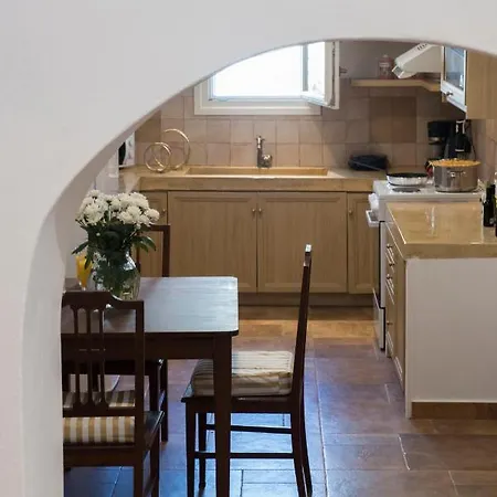 Esmi Cave Villa